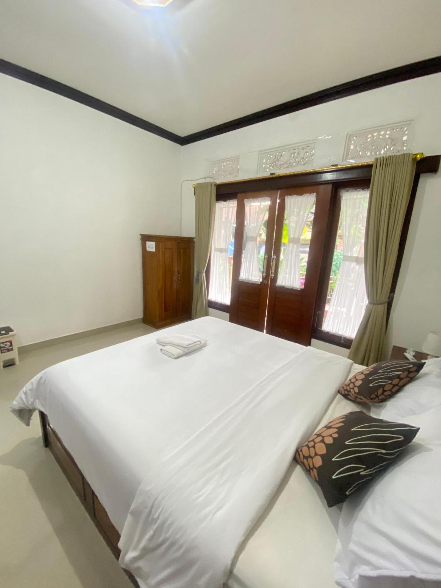 Sri Sedana Guest House Sidemen  Exterior photo